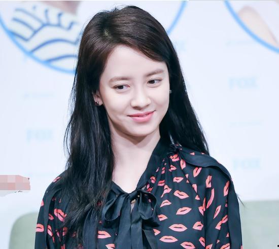 裸艺在线视频网,揭秘网络裸聊产业的隐秘世界